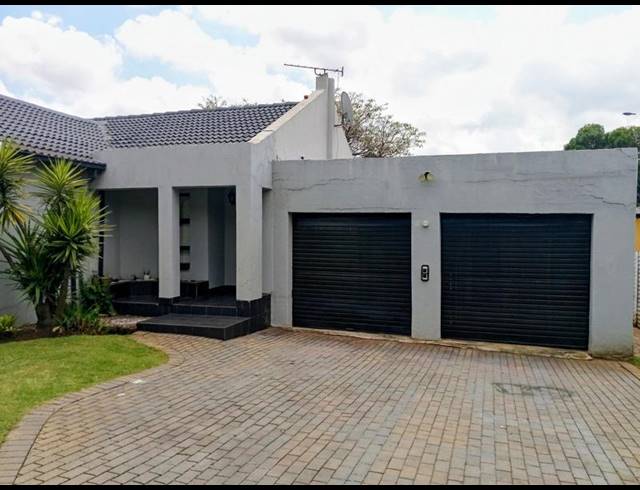 3 BEDROOM HOUSE FOR SALE IN ALAN MANOR